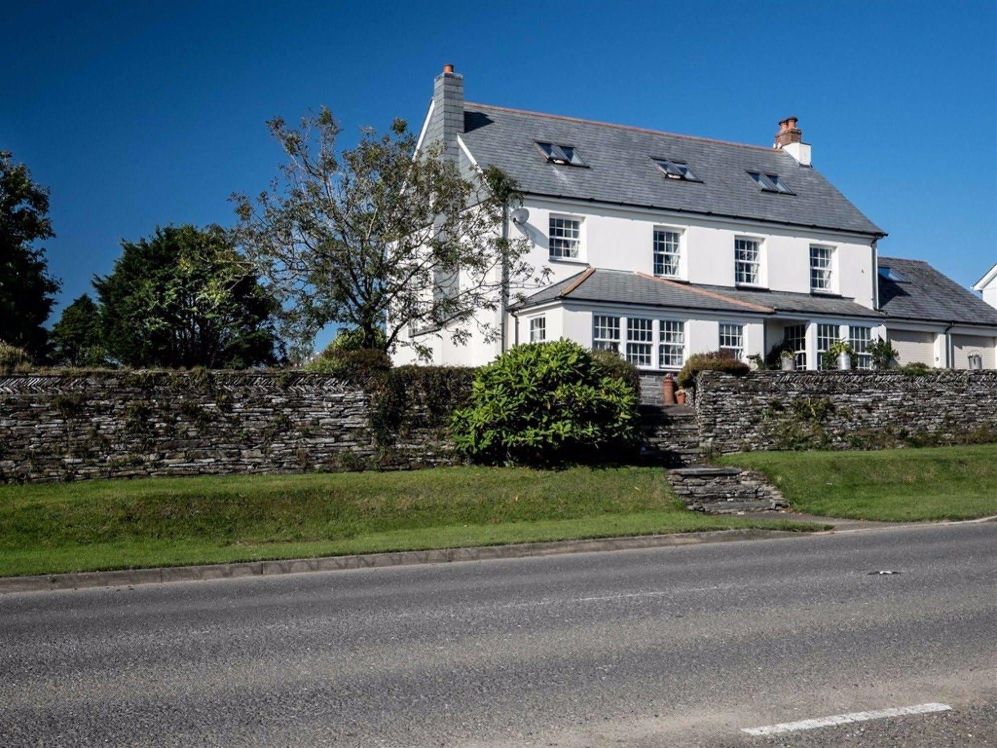 Bed and Breakfast Melorne Farm à Camelford Extérieur photo